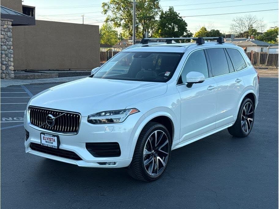 2020 VOLVO XC90