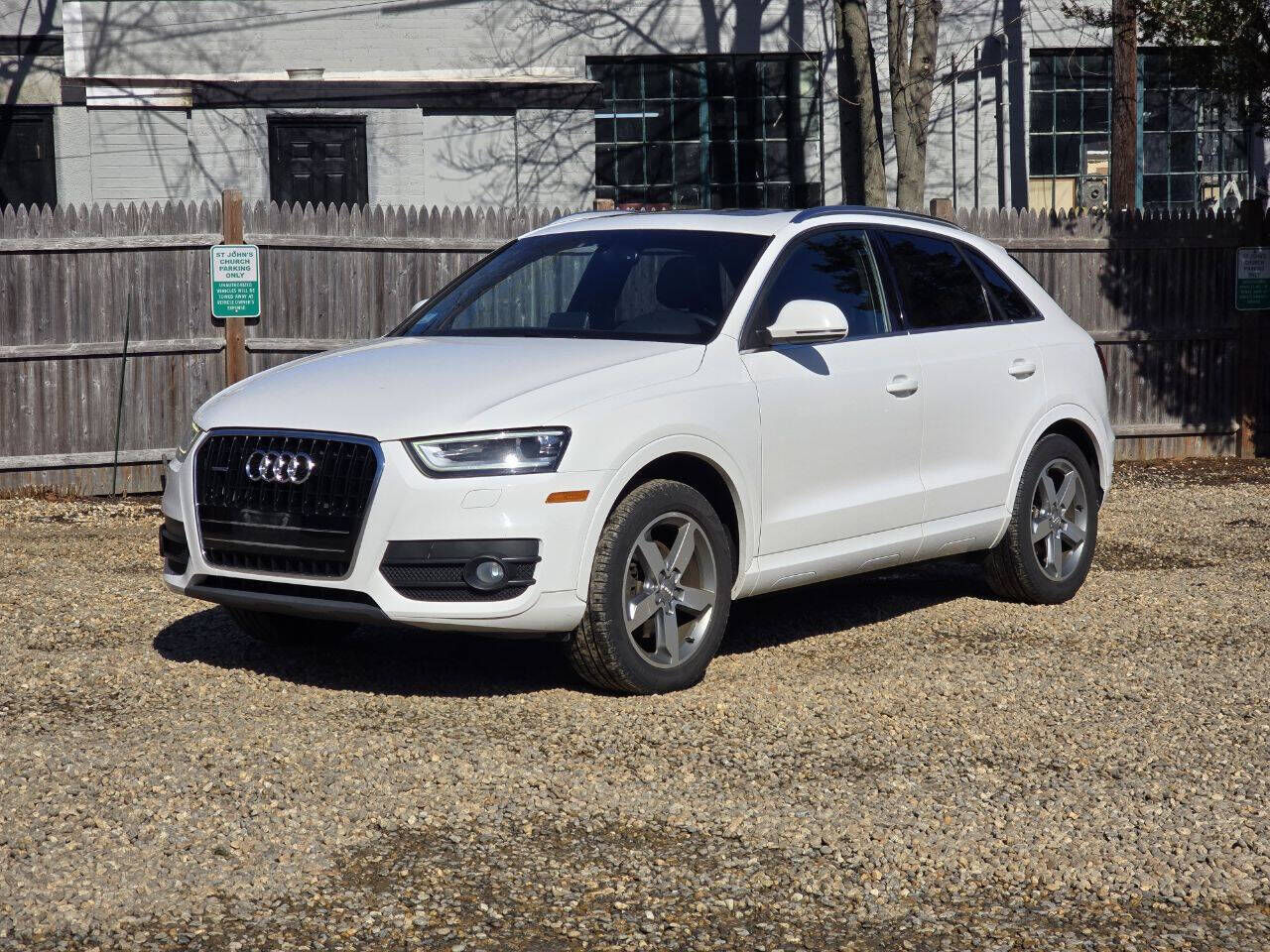 2015 AUDI Q3