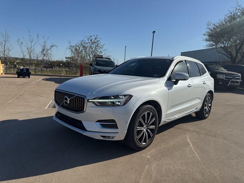 2019 VOLVO XC60