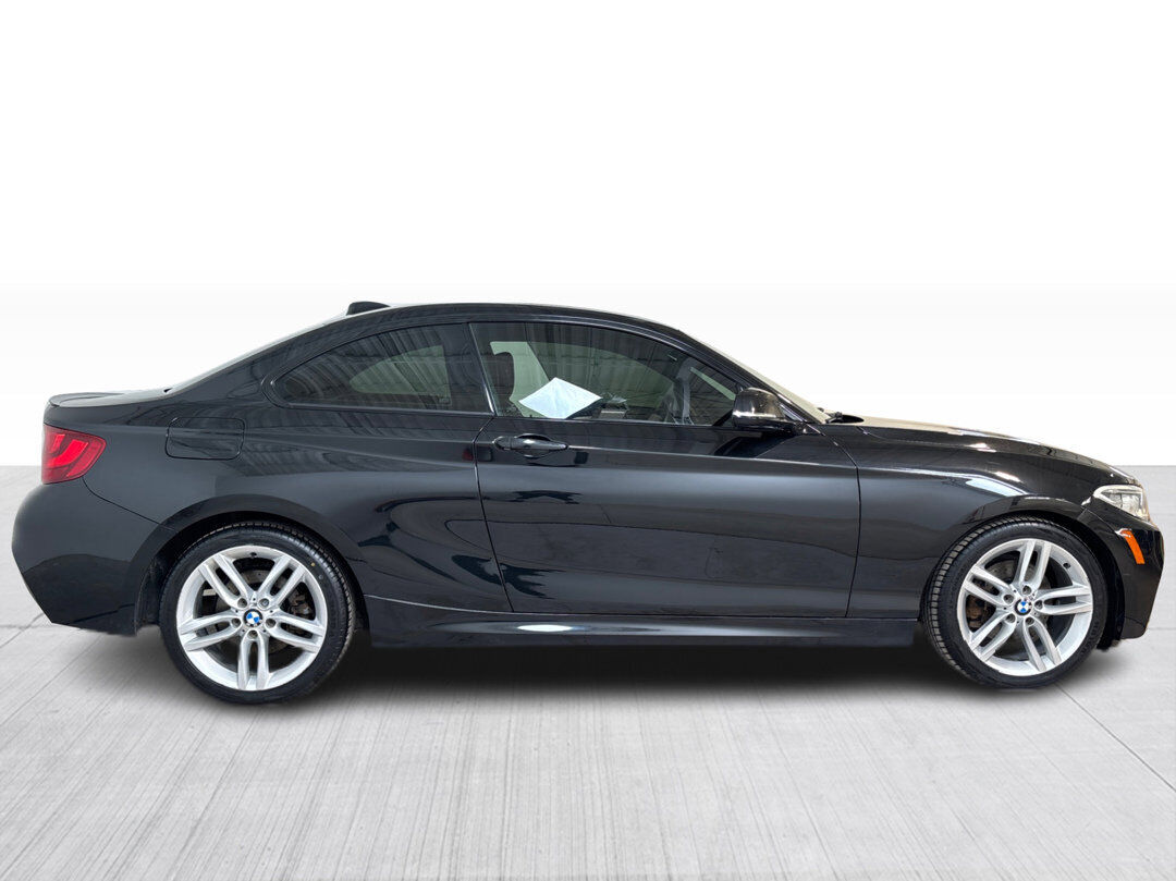 BMW 230i