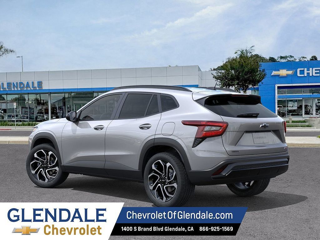2026 CHEVROLET Trax