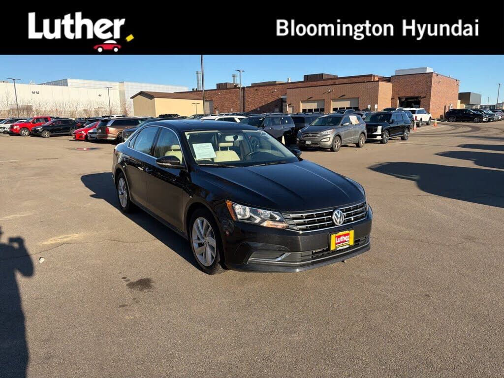 2018 VOLKSWAGEN Passat