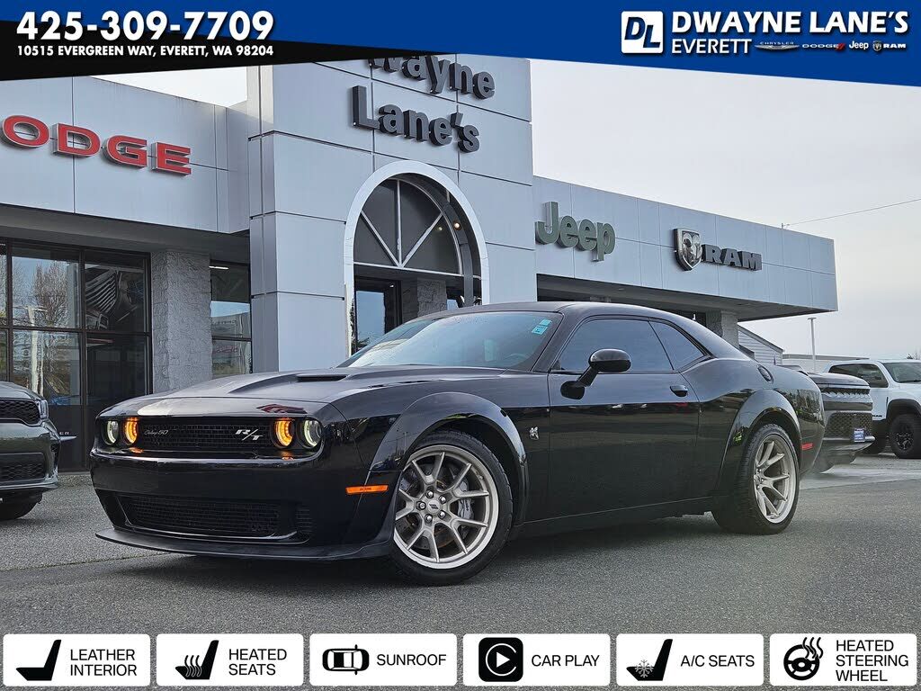 2020 DODGE Challenger