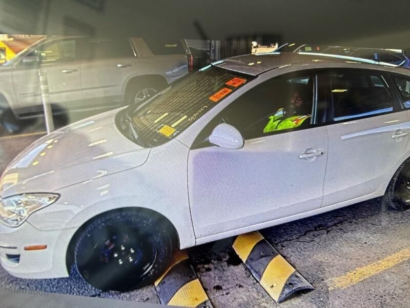 2012 HYUNDAI Elantra