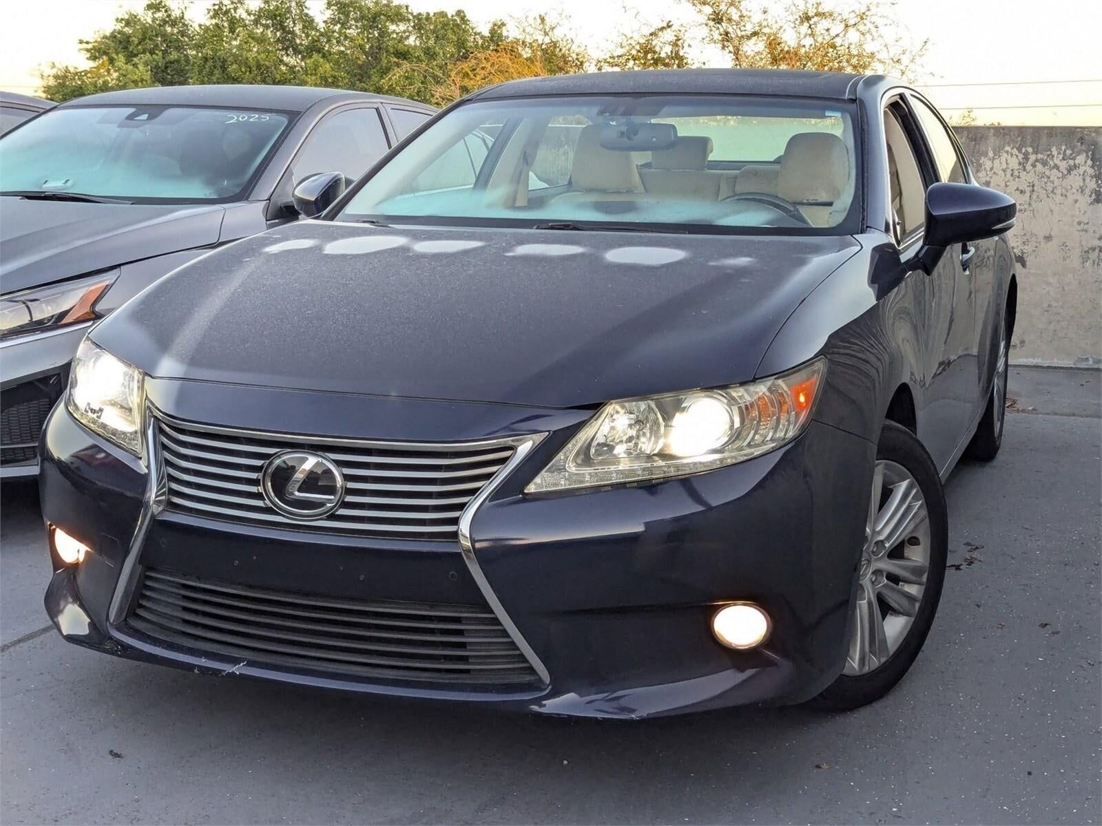 2013 LEXUS ES