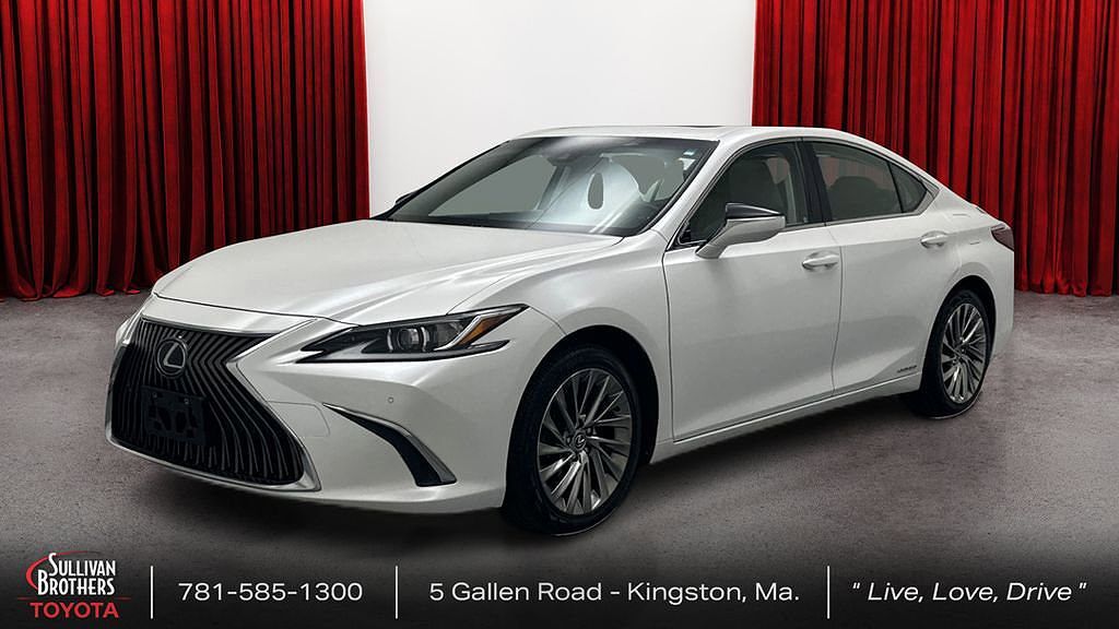 2019 LEXUS ES