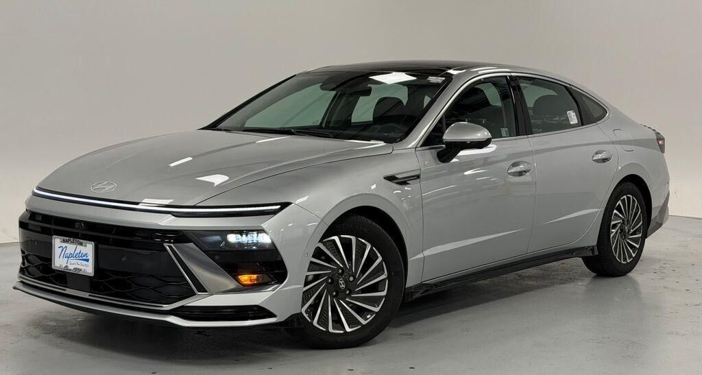 2025 HYUNDAI Sonata