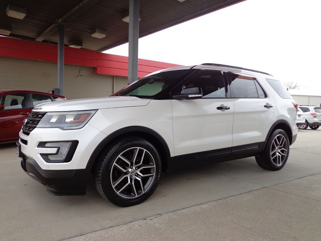 2016 FORD Explorer