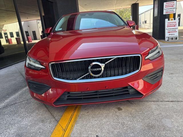 2020 VOLVO S60