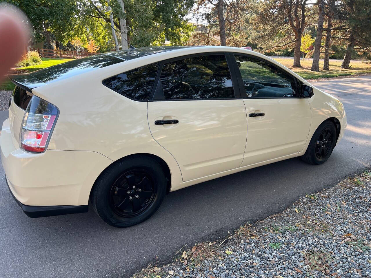 2004 TOYOTA PRIUS