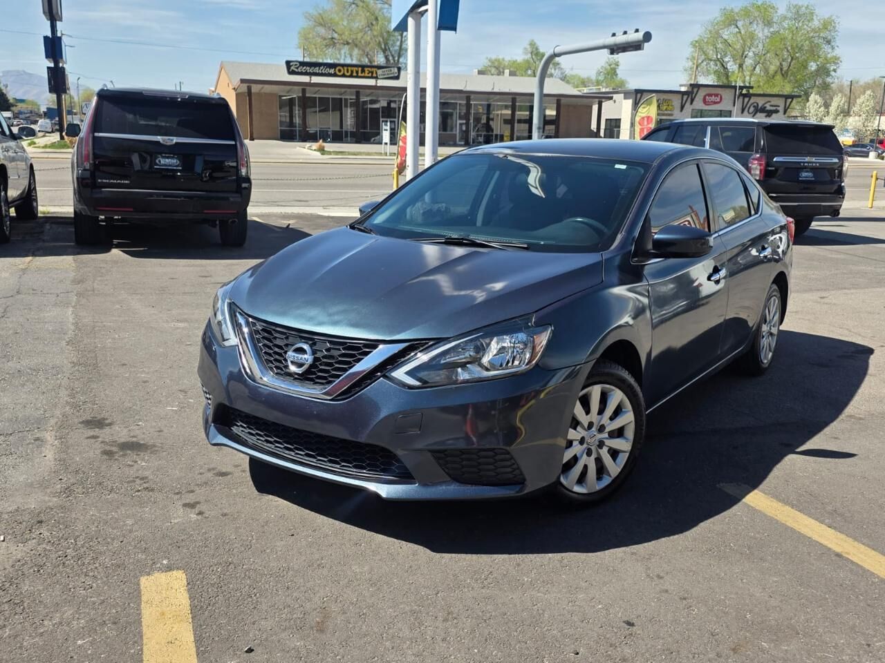 2016 NISSAN Sentra