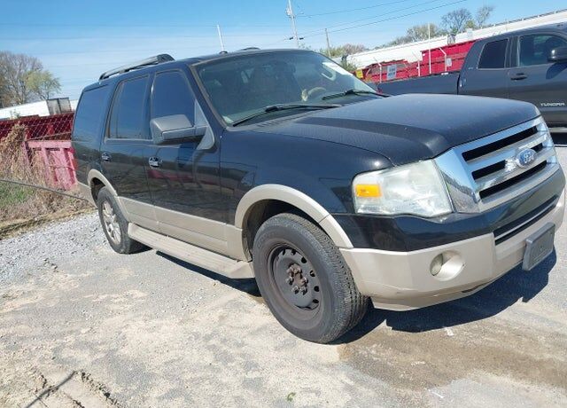 2010 FORD Expedition
