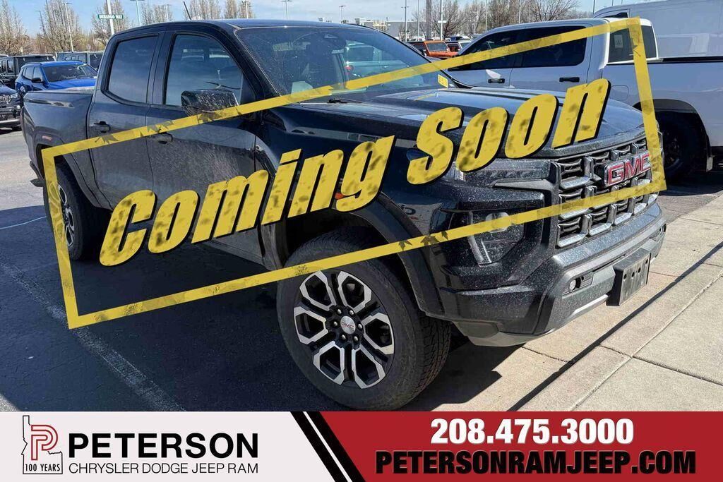 2024 GMC Canyon