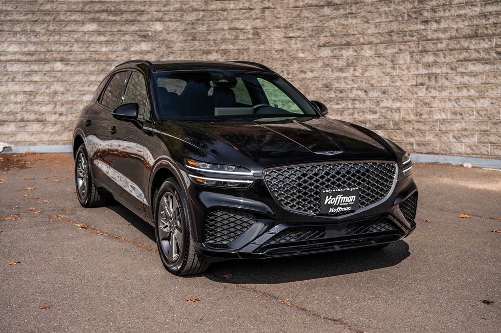 2025 GENESIS GV70