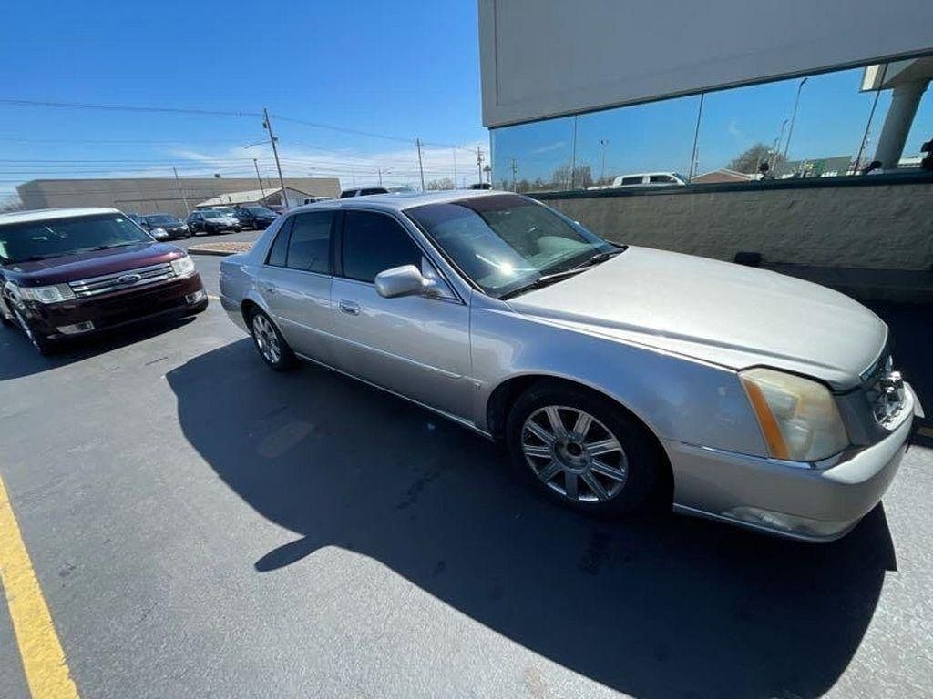 2006 CADILLAC DTS