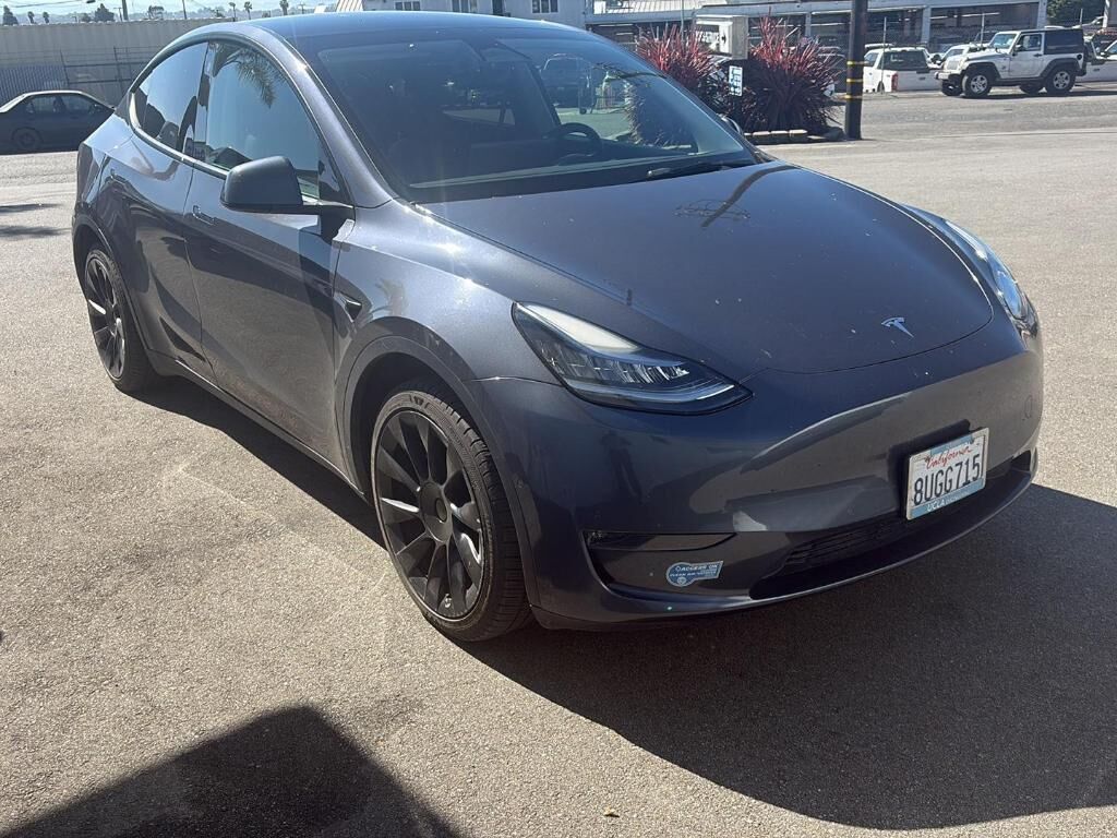 2021 TESLA Model Y