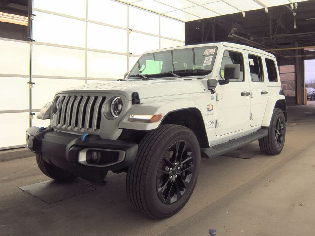 2023 JEEP Wrangler