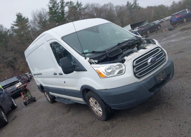 2018 FORD Transit