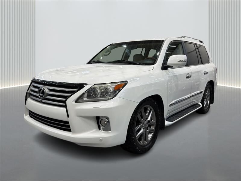 2013 LEXUS LX