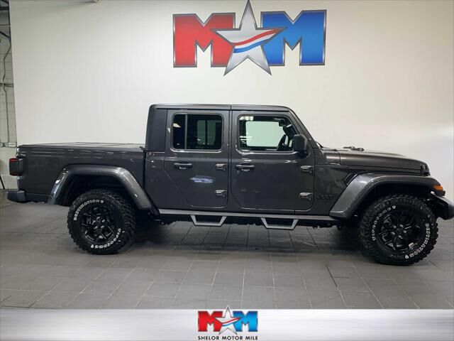 2025 JEEP Gladiator