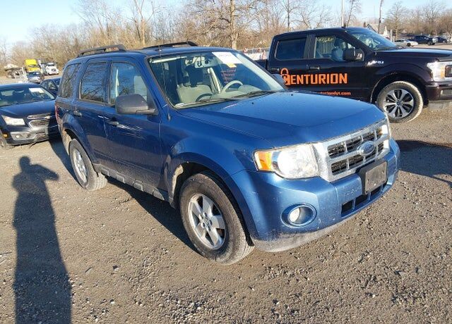 2009 FORD Escape