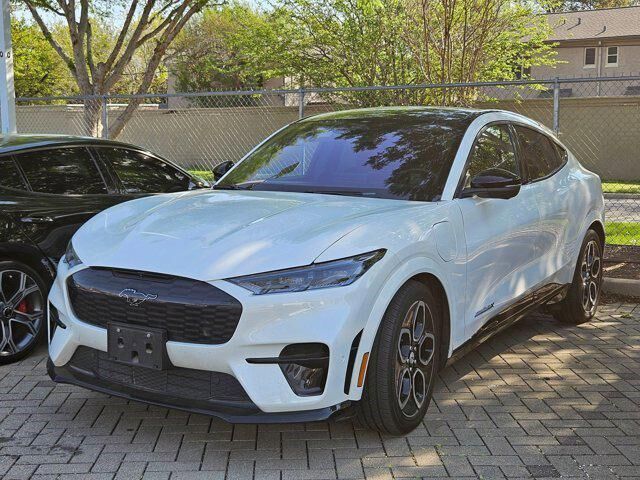 2022 FORD Mach-E