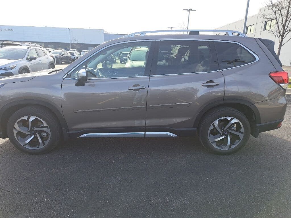 2024 SUBARU Forester