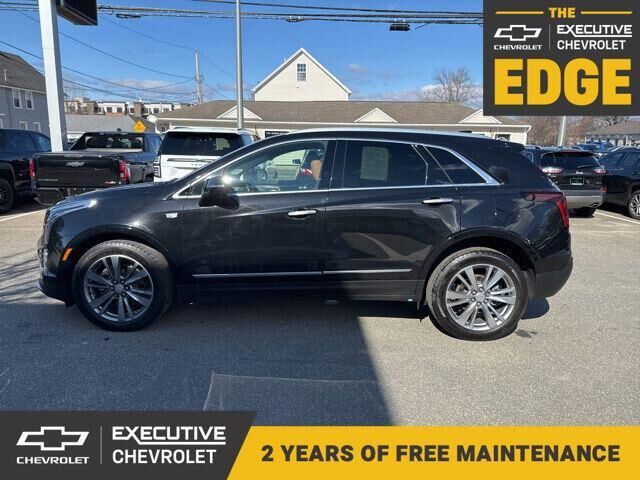 2024 CADILLAC XT5