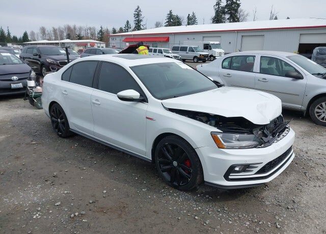 2018 VOLKSWAGEN Jetta