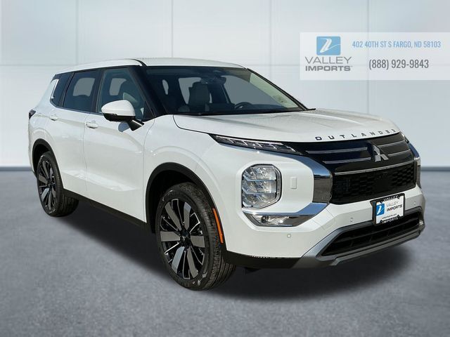 2026 MITSUBISHI Outlander