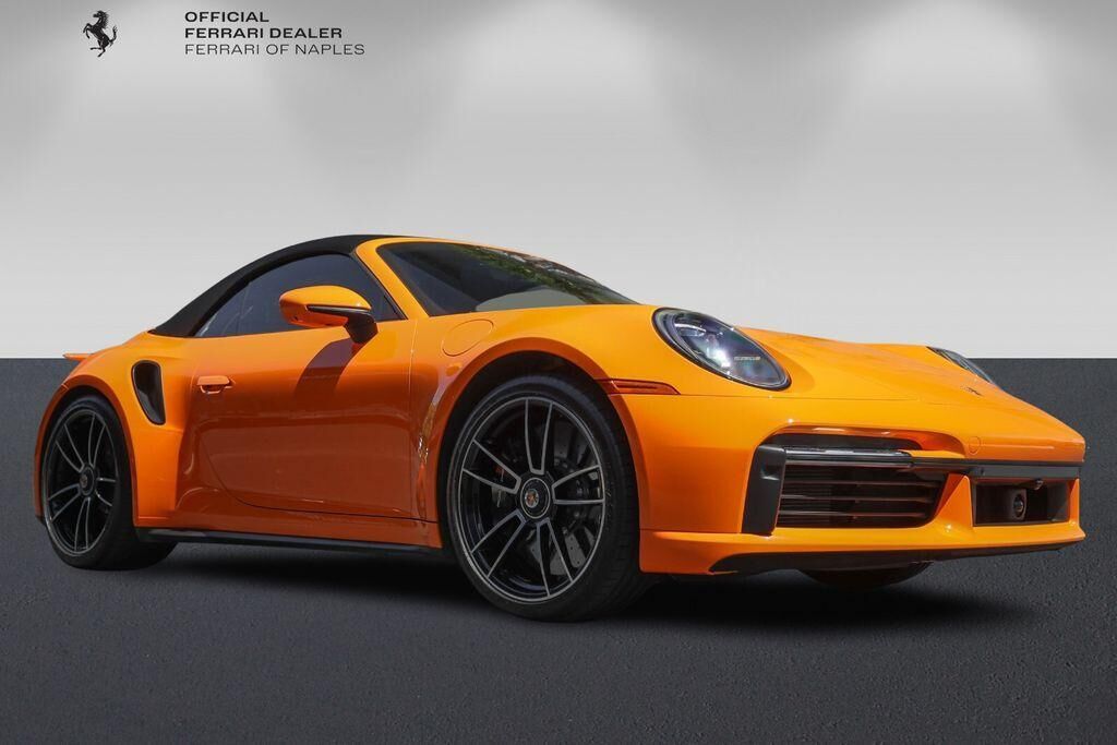 2021 PORSCHE 911
