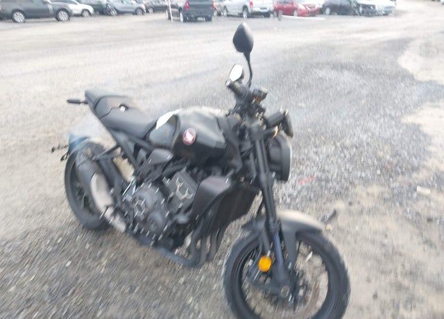2021 HONDA CB