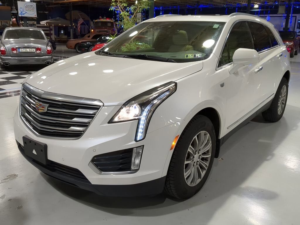 2017 CADILLAC XT5