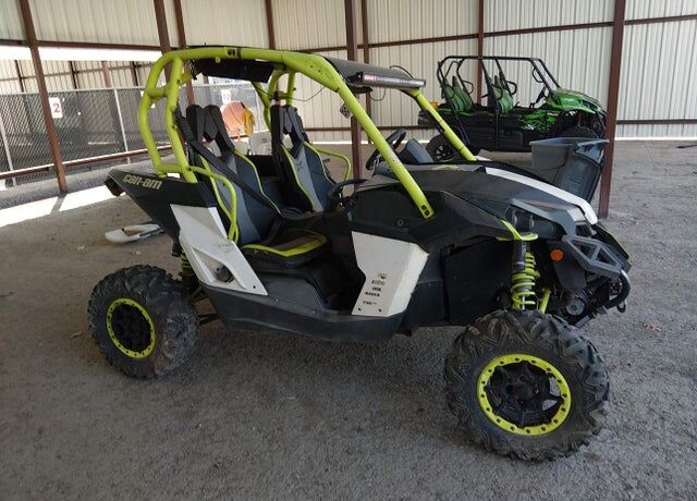 2015 CAN-AM Maverick - XDS DPS