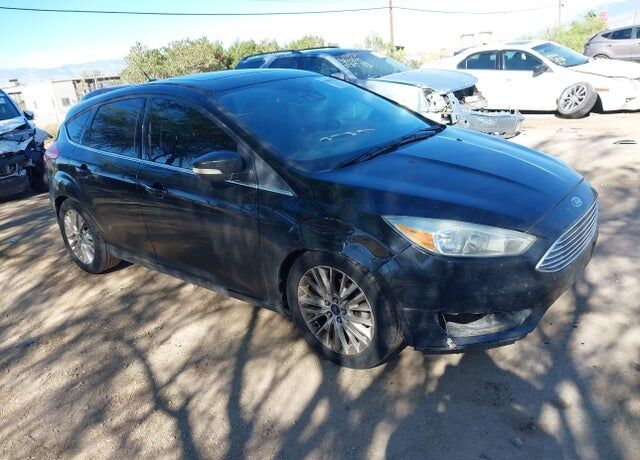 2016 FORD Focus