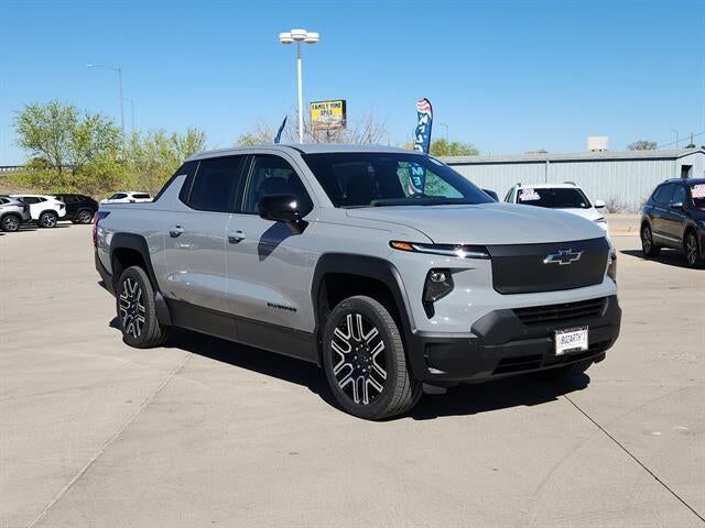 2026 CHEVROLET Silverado EV