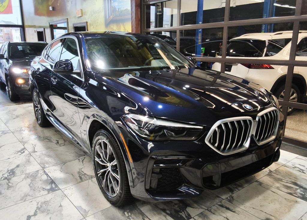 2023 BMW X6