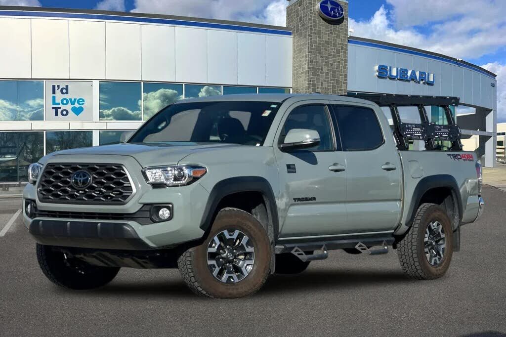 2022 TOYOTA Tacoma