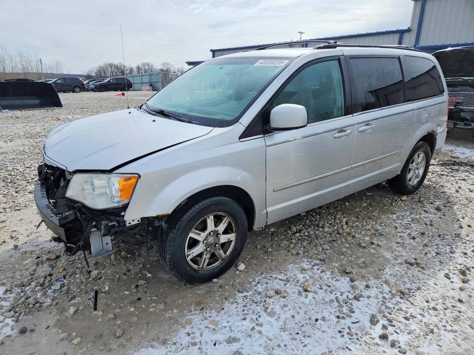 2009 CHRYSLER Town and Country