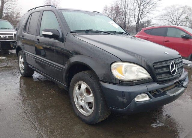 2004 MERCEDES-BENZ M-Class