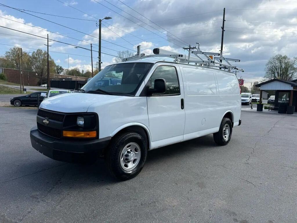 2017 CHEVROLET Express