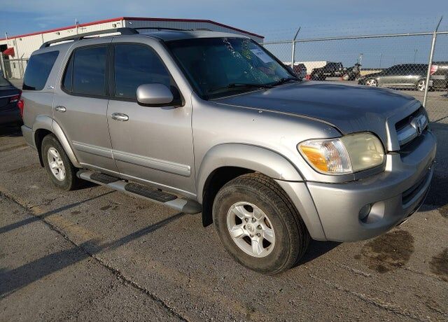 2005 TOYOTA Sequoia