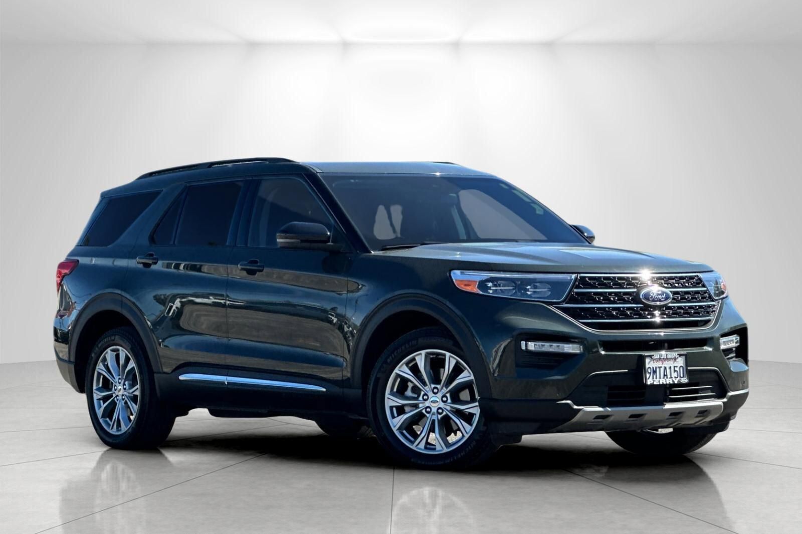 2024 FORD Explorer