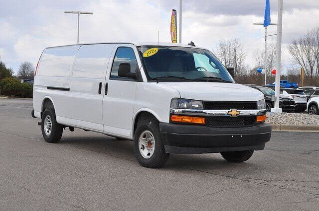 2025 CHEVROLET Express