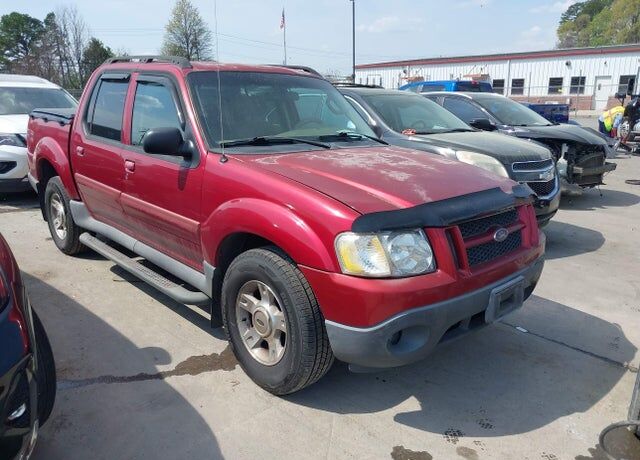 2004 FORD Explorer