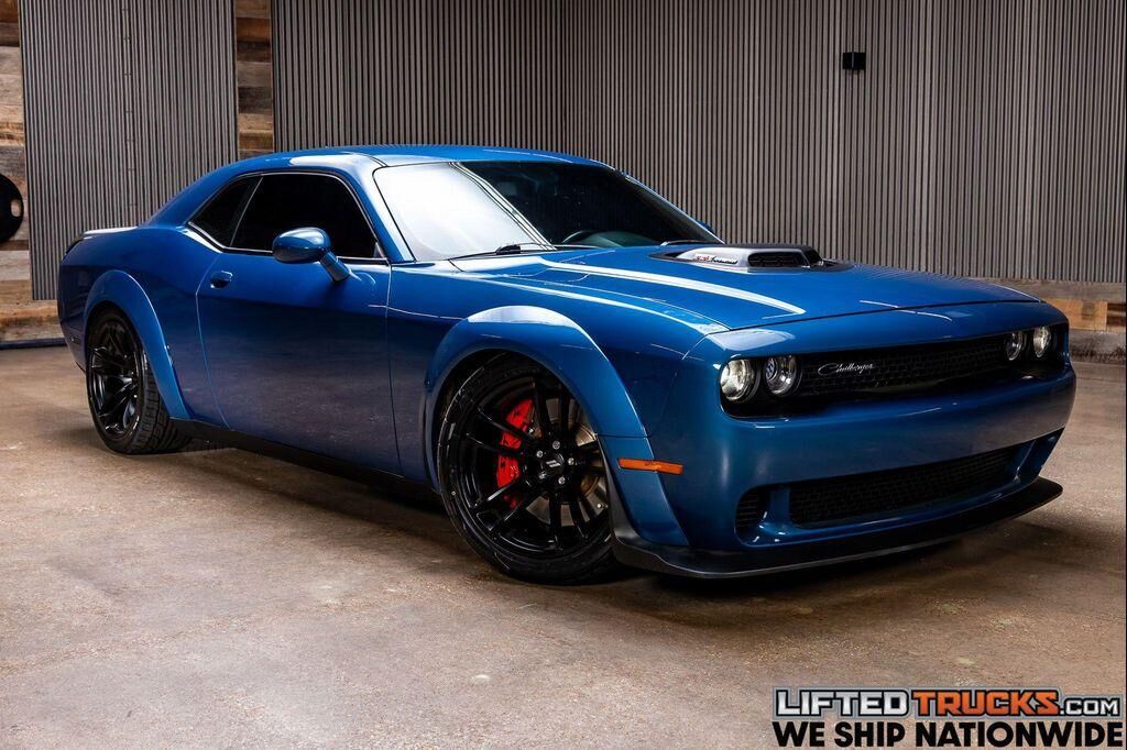 2022 DODGE Challenger