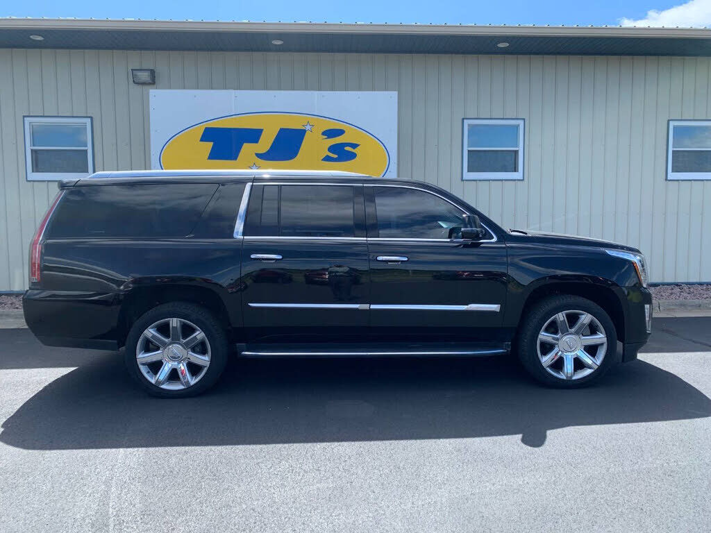 2018 CADILLAC Escalade ESV