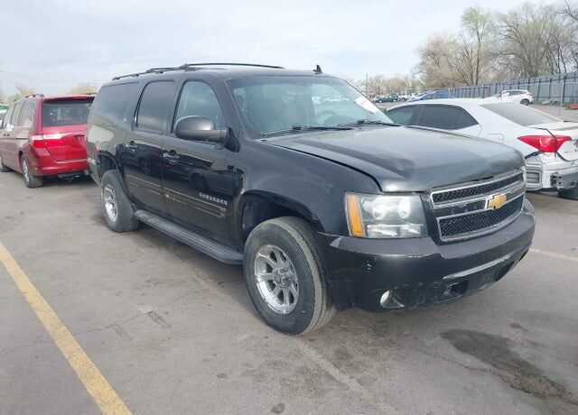 2012 CHEVROLET Suburban