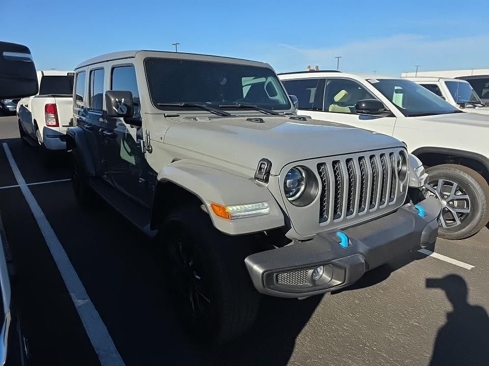 2023 JEEP Wrangler