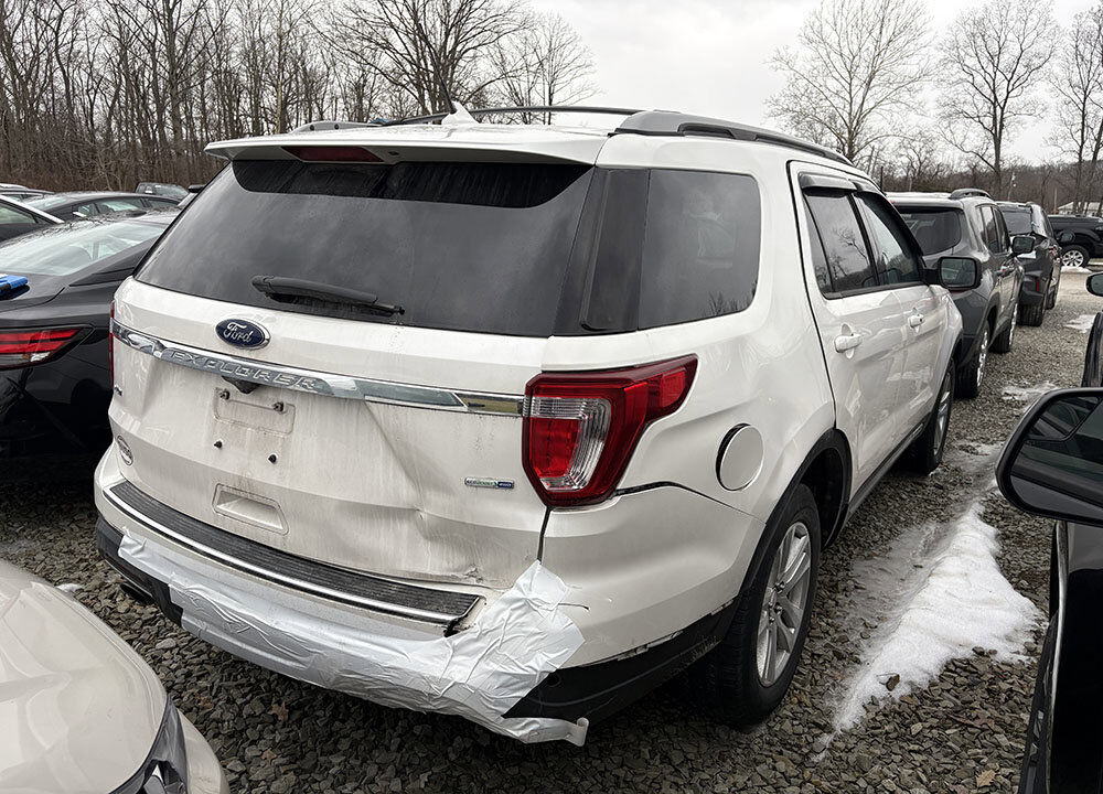 2018 FORD Explorer